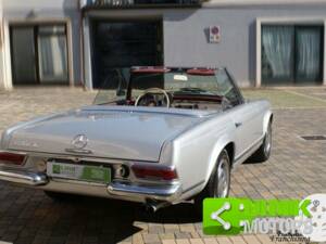 Image 6/10 de Mercedes-Benz 230 SL (1967)