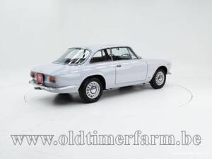 Imagen 2/15 de Alfa Romeo Giulia GT 1300 Junior (1971)