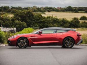 Image 10/48 of Aston Martin Vanquish Zagato Shooting Brake (2019)