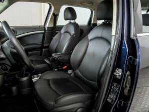 Image 26/49 of Mini Cooper Countryman (2010)