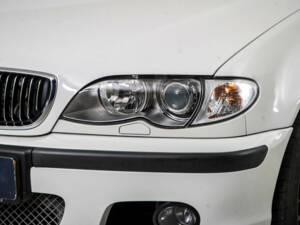 Immagine 22/50 di BMW 330xi (2002)