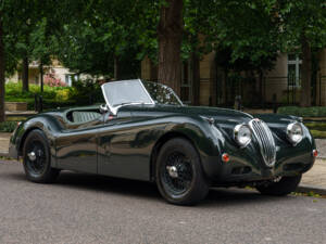 Imagen 2/25 de Jaguar XK 140 OTS (1956)