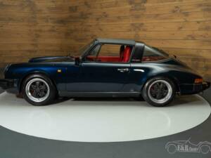 Bild 8/19 von Porsche 911 Carrera 3.2 (1985)