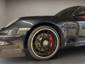 Bild 14/26 von Porsche 911 Turbo (2010)