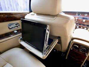 Immagine 48/50 di Rolls-Royce Phantom VII (2010)