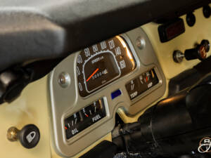 Image 12/21 of Toyota Land Cruiser FJ 45 (1980)