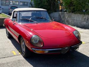 Image 20/50 de Alfa Romeo Spider Veloce 2000 (1973)