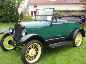 Afbeelding 2/13 van Ford Modell T Touring (1927)