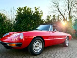 Immagine 32/54 di Alfa Romeo Spider Veloce 2000 (1977)