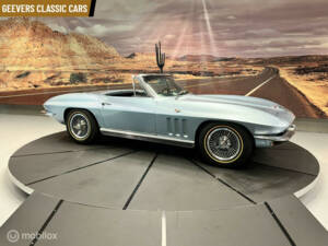 Bild 7/33 von Chevrolet Corvette Sting Ray Convertible (1966)