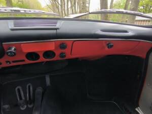 Image 14/53 of Volkswagen 1600 Variant (1972)