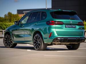 Immagine 3/8 di BMW X5 M50i xDrive (2023)