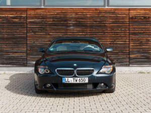 Image 4/19 de BMW 650i (2006)