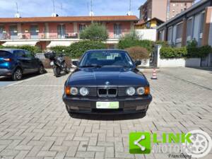 Afbeelding 2/10 van BMW 520i (1991)