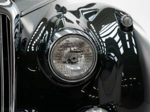 Image 13/15 of Bentley S 2 (1961)