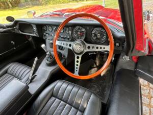 Bild 25/30 von Jaguar E-Type 4.2 (1966)
