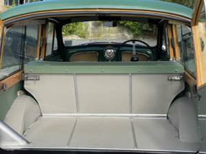 Immagine 10/12 di Morris Minor 1000 Traveller (1962)
