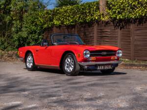 Image 23/41 of Triumph TR 6 (1972)
