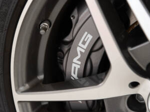 Image 32/56 de Mercedes-Benz SLS AMG (2011)