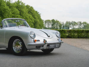 Image 24/28 of Porsche 356 B 1600 (1960)