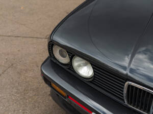 Image 57/57 of BMW M3 (1988)