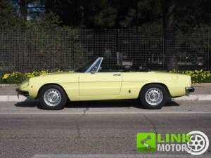 Image 10/10 of Alfa Romeo 2000 Spider Veloce (1975)