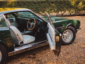 Bild 6/7 von Aston Martin DBS V8 (1972)