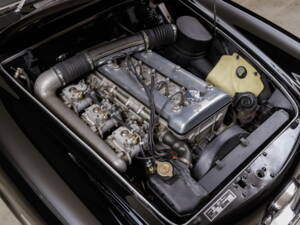 Image 36/36 of Alfa Romeo 2600 Spider (1963)