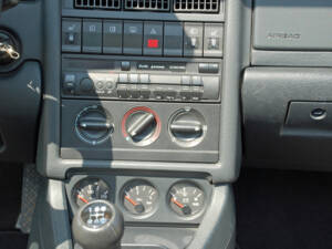 Image 22/43 of Audi Cabriolet 2.6 (2000)