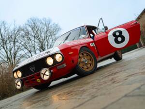 Image 9/50 of Lancia Fulvia 1.3 S (1975)