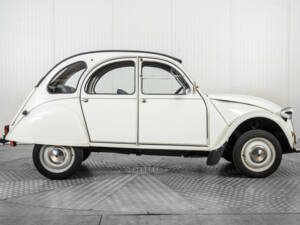 Afbeelding 10/50 van Citroën 2 CV 6 (1988)