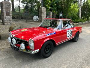 Afbeelding 1/29 van Mercedes-Benz 230 SL (1965)
