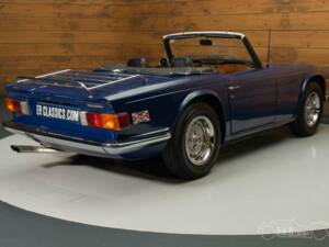 Image 5/18 de Triumph TR 6 (1973)