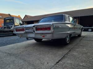 Image 10/43 of Ford Thunderbird Landau Coupe (1965)