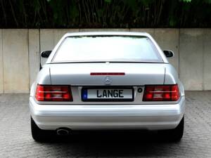 Imagen 4/13 de Mercedes-Benz SL 320 &quot;Final Edition&quot; (2001)
