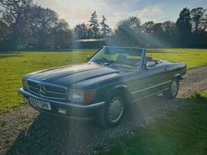 Image 12/71 of Mercedes-Benz 420 SL (1988)