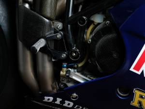Bild 11/12 von Ducati DUMMY (2001)