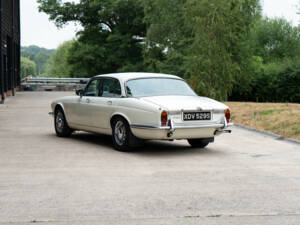 Immagine 37/50 di Daimler Sovereign 4.2 (1978)