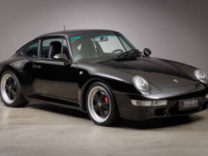 Image 3/40 of Porsche 911 Carrera 4S (1998)