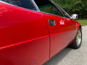 Image 13/41 of Ferrari Dino 308 GT4 (1978)