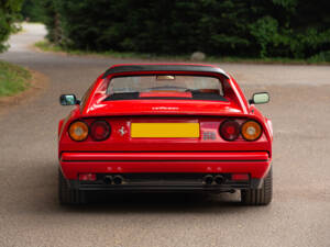Immagine 8/49 di Ferrari 328 GTS (1988)