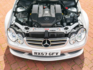 Bild 22/28 von Mercedes-Benz CLK DTM AMG (2006)