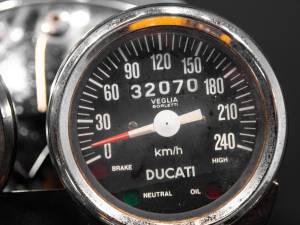Immagine 47/50 di Ducati DUMMY (1974)