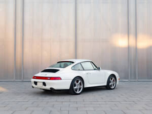 Bild 2/50 von Porsche 911 Carrera 4S (1996)