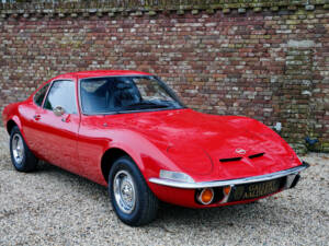 Image 24/30 of Opel GT 1900 (1972)