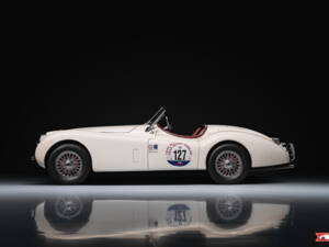 Image 2/21 of Jaguar XK 120 SE OTS (1954)