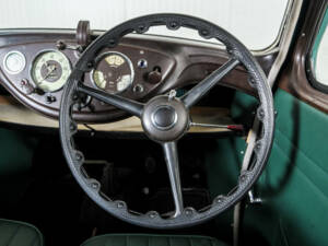 Image 8/50 de Morris Eight (1939)