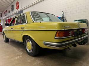 Afbeelding 14/19 van Mercedes-Benz 280 E (1979)