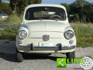 Image 2/10 de FIAT 600 D (1969)