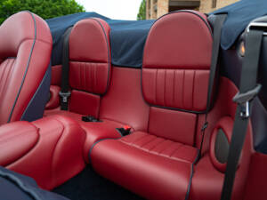 Bild 17/37 von Aston Martin DB 7 Volante (1998)